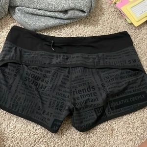Lulu lemon speed up 2.5 inch